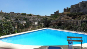 Ta' Lonza Farmhouse